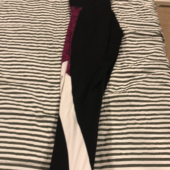 Pink (Victoria secret) Yoga athletic pants - Picture 5 of 5